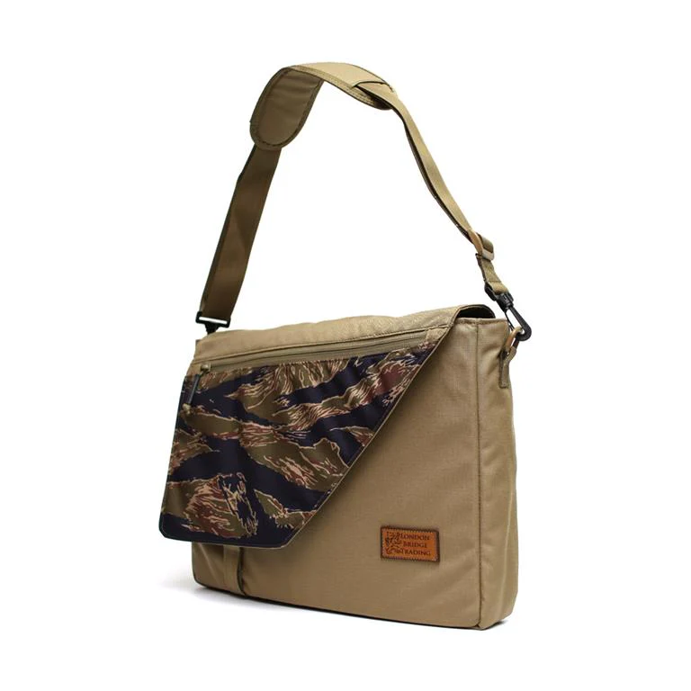 Courier Shoulder Bag - Image 6